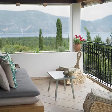 別荘 Tettix Summer House フィスカルドン