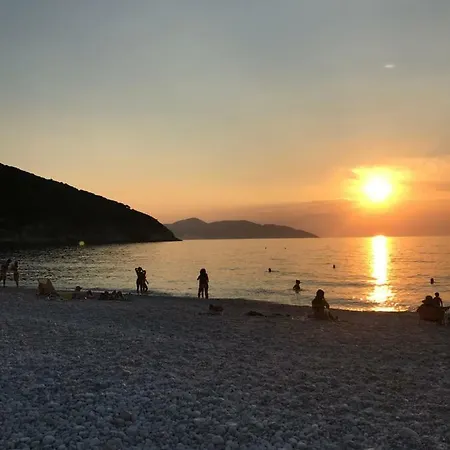 Tettix Summer House * フィスカルドン