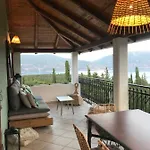 Tettix Summer House فيسكاردو
