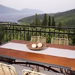 Tettix Summer House فيسكاردو